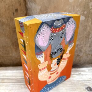 La ragazza  e l’elefante - immagine 2